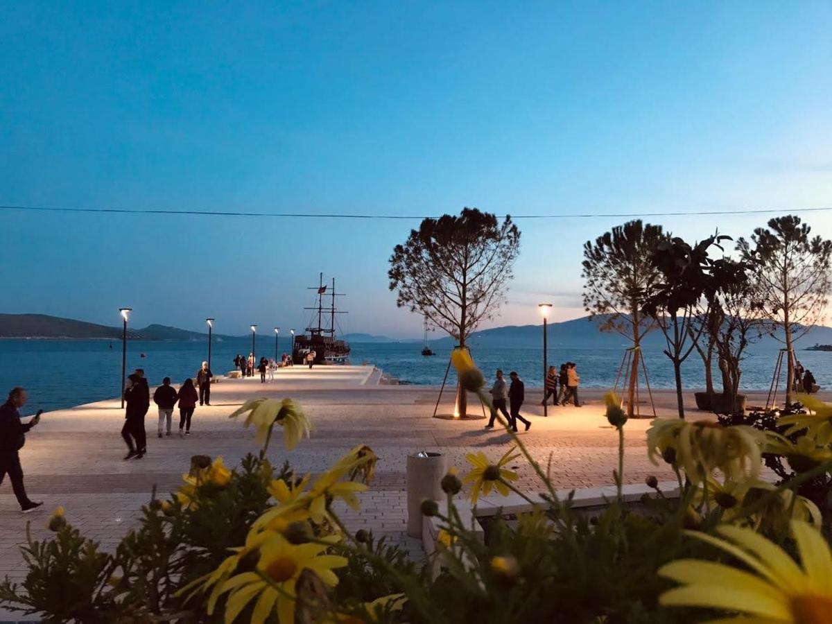 Caramel Sun Studios Apts Sarandë Buitenkant foto