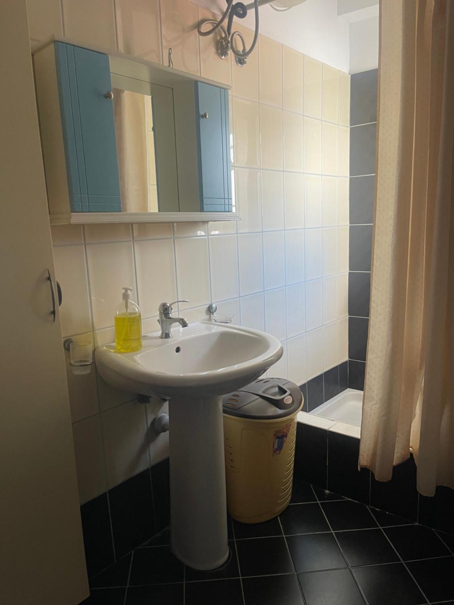 Caramel Sun Studios Apts Sarandë Buitenkant foto